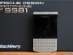 Bán blackBerry Porsche Design P'9981 Gray (đẹp 95%)