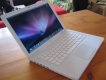 Bán nhanh Macbook White máy zin 100% với giá hữu nghị