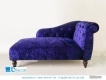 Sofa nhung.