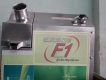 Cần bán máy ép nước mía F1 và máy đóng ly mới