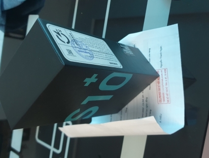 Ban s10+plus ,128g , cong ty , mau xanh , mua ben celphone .