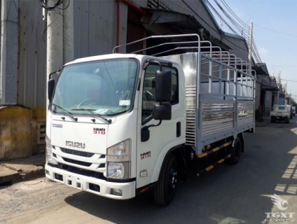 Xe Tải Isuzu 1T9 Thùng Mui Bạt - NMR85HE4, 650 triệu