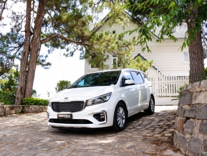 Kia Sedona FL 2019 sẵn xe giao ngay, giá tốt nhất TP HCM