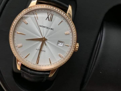 Bán đồng hồ hiệu montblanc mã 113706 .Chínhhãng