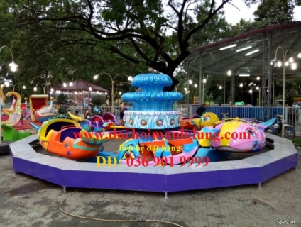 nhà hơi, xe lửa, tàu lượn siêu tốc, trò chơi công viên, thú nhún