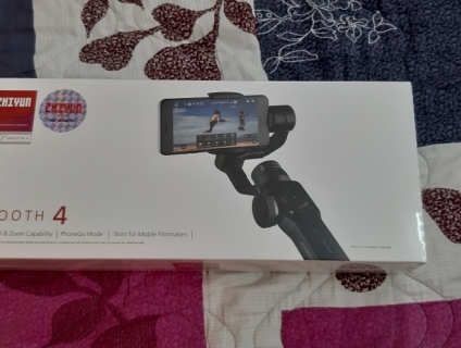 Gimbal Zhiyun Smooth 4 mới 99%