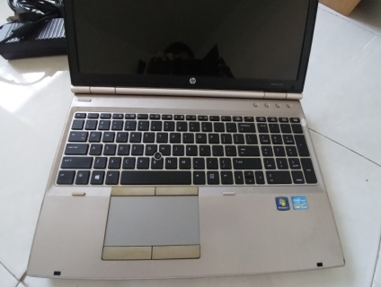 Cần bán: HP 8570P 15.6/ core5 3360/4GB/640GB HDD giá 3T6