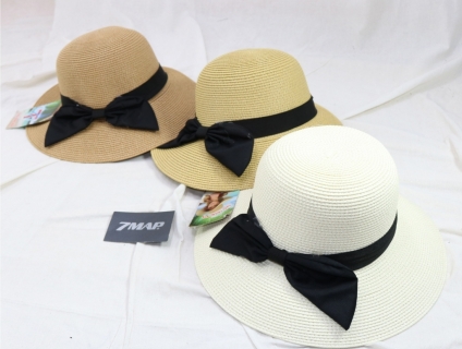 Nón thời trang nữ.