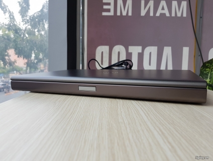 Lê Sơn mới về lô Dell Precision M4800 màn IPS đẹp xuất sắc lắm luôn