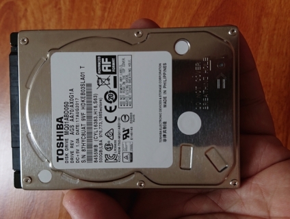 Ổ cứng laptop Toshiba 500Gb và HSGT 1TB, ít sử dụng không lỗi.