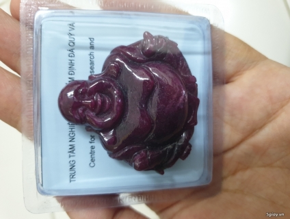 Cần bán mặt phật Di lặc ruby thiên nhiên mới 100%