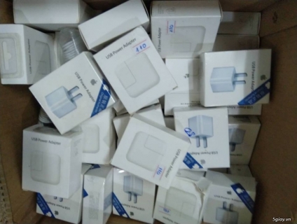 Trả mặt bằng thanh lý phụ kiện DT giá ve chai.