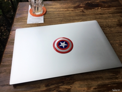 Cần Bán: Dell XPS 9570 15.6 inch Full HD