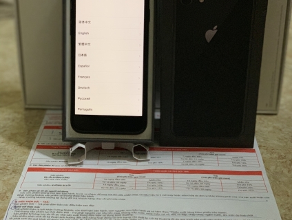 Bán iphone 8 64gb quốc tế, nguyên zin + chính chủ 100%
