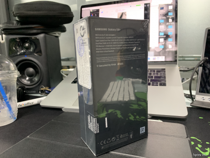 Samsung Galaxy S10 Plus - 1TB/ Ram 12 GB Max OPT