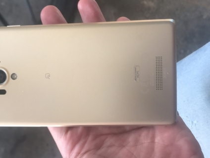 Điện thoại sharp mat khau,full chức nâng