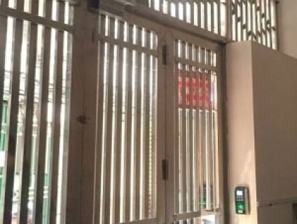 Báo giá chi phí lắp đặt khóa cửa vân tay cho nhà trọ, nhà cho thuê