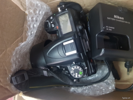 Cần bán nikon D7k + nikon 50mmf1.8G