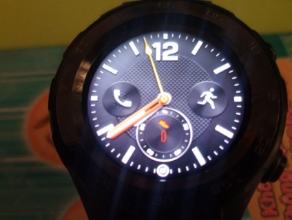 Cần bán đồng hồ thông minh  Huawei Watch 2