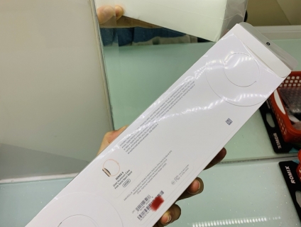 Bán Apple Watch Series5 GPS 44mm viền nhôm vàng dây cao su hồng NEW