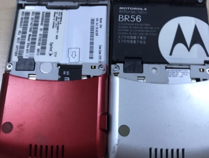 (USA) Điện thoại Motorola V3 mạng CDMA nhà mạng Mỹ