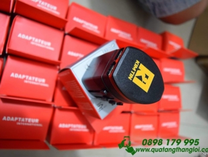 Adapter in khắc logo giá rẻ làm quà tặng
