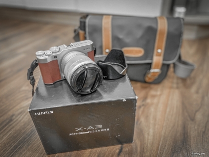 Cần bán: Fujifilm XA-3 màn hình lật cảm ứng 180 độ.