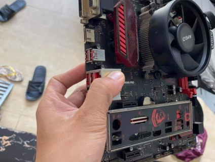 PC COmpo Ryzen 5 2400G + MSI B350 Gaming Pro