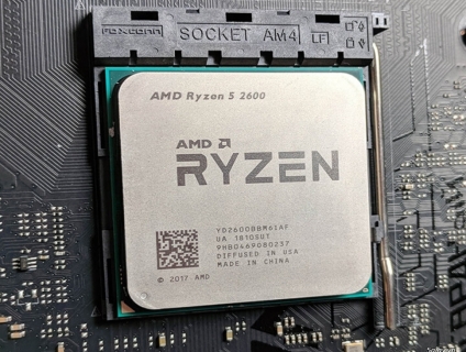 CPU AMD RYZEN 5 2600 - MAIN MORTAR MAX B450M - RAM T-FORCE 16G/1