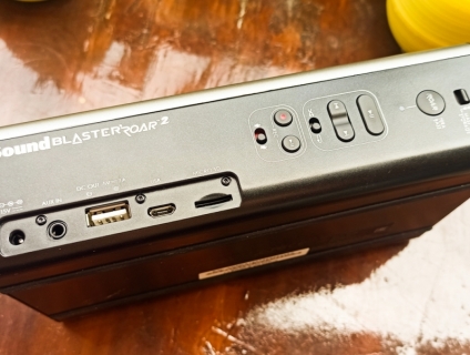 Loa Đình Đám 1 thời Creative Sound Blaster Roar 2 Thanh Lý.