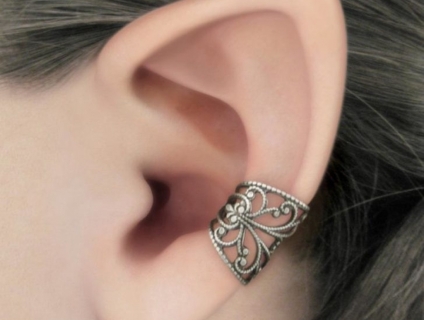 Top Mẫu Bông Tai Đẹp Độc – Mới Lạ Năm 2021