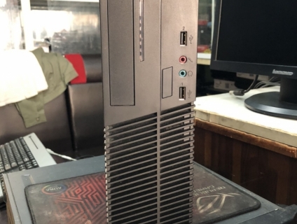 Máy bộ Lenovo M72e core i3 ram4g hdd500...giá goooddd