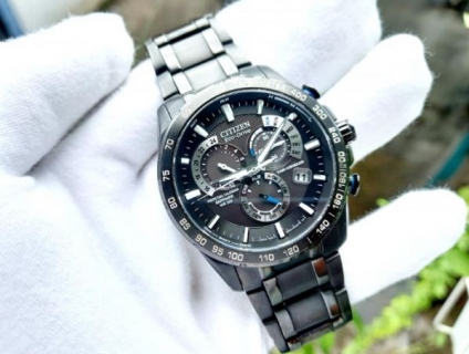 THANH LÝ ĐỒNG HỒ CITIZEN PERPETUAL CALENDAR RADIO CONTRALLED SAPPHIRE