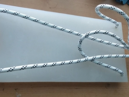 Ghế nhựa Namico , sơn nước, lau kính