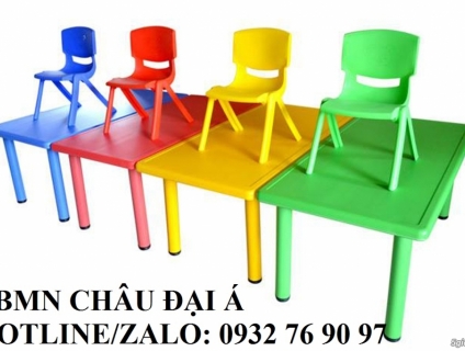 Bàn nhựa đúc full chân nhập khẩu giá rẻ tại tphcm