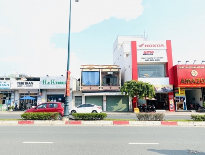 Cho thuê: Mặt bằng mặt tiền đường Lê Văn Việt 10 x 19m