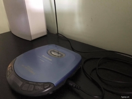 Máy nghe CD cầm tay Panasonic SL S230 đẹp, hoạt động tốt