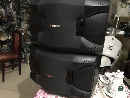 Loa như hinh hieu Thumder Thanh lý còn 99%