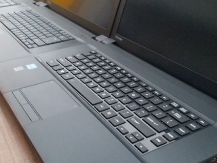 LAPTOP VIỆT LONG UY  TÍN,CHẤT LƯỢNG ĐẶT LÊN HÀNG ĐẦU