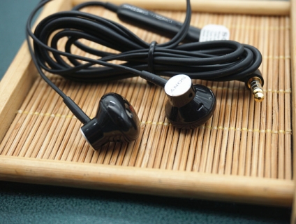 Tai nghe sony sth32 chính hãng - độc lạ, âm thanh hay