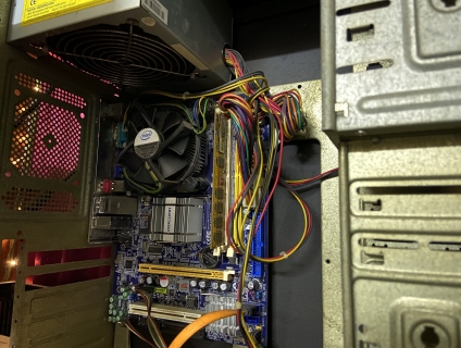 Bộ máy CPU E5700 ram 2Gb HDD 80Gb