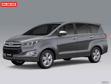 Dán phim phim cách nhiệt xe ô tô Toyota Innova ở Hà Nội