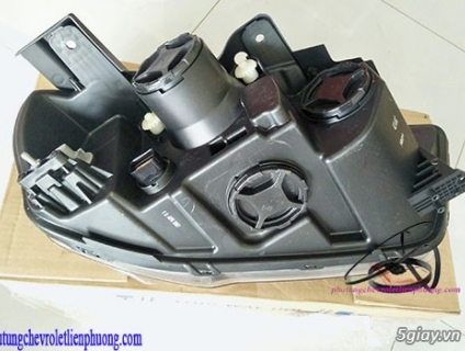 Đèn pha LED Captiva 2016-2017 chính hãng