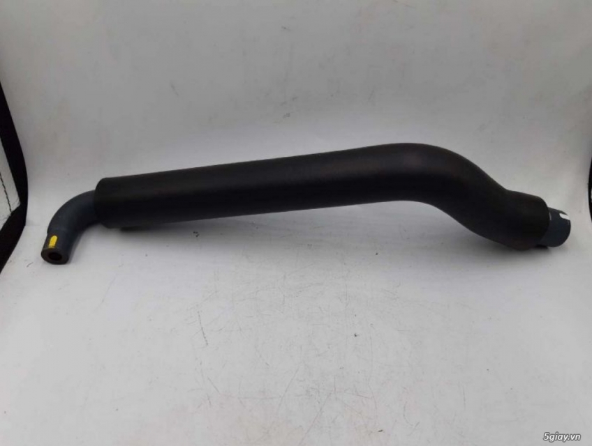 Đường ống van thông hơi Vios 2016-2020 -Yaris - 122610y041