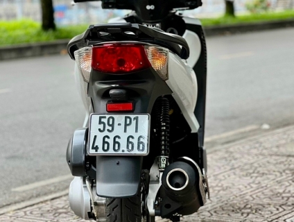 Việt Kiều về nước...