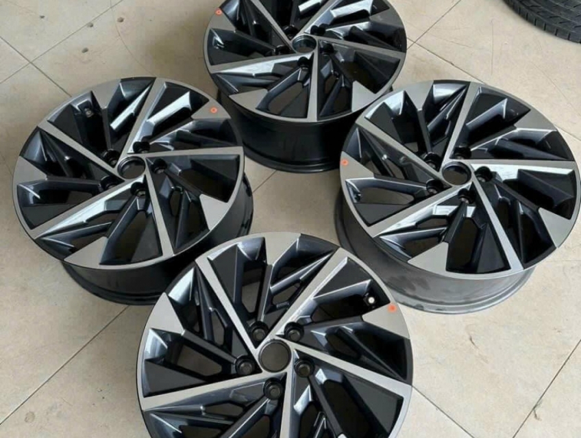 Mâm Zin Tucson 2022 đẹp như mới thanh lý