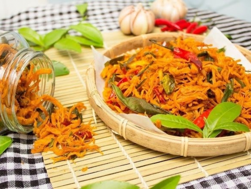 Top 5 Đồ Ăn Vặt Phải Mang Theo Khi Đi Du Lịch