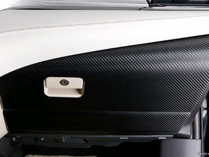 Dán Carbon Tapli cửa ô tô Mazda 3 2020 – 2023 chống xước tốt, đẹp