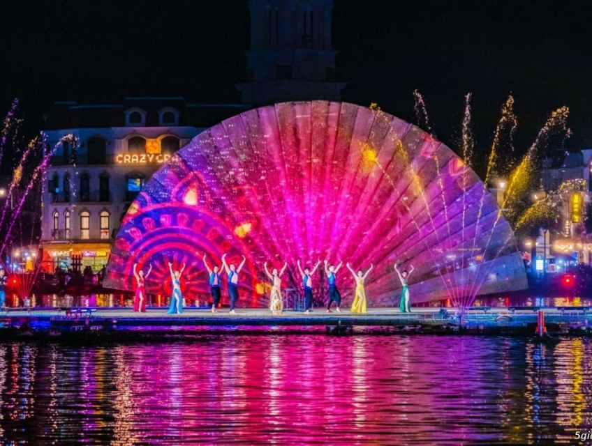 Tour tham quan Grand World ( thành phố không ngủ )