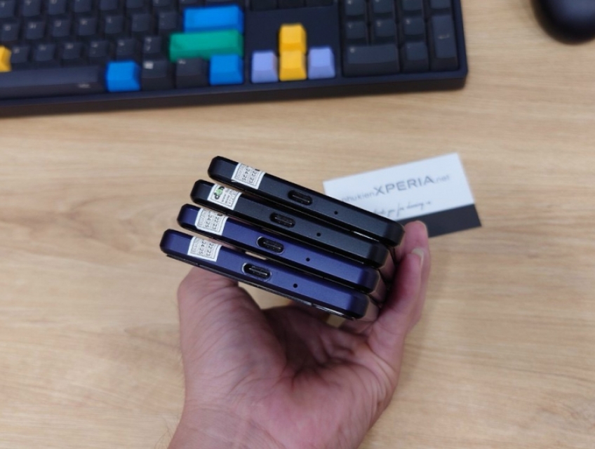 1iii Bản AU, 2 sim, rom QT, full zin, nguyên bản nhà sx